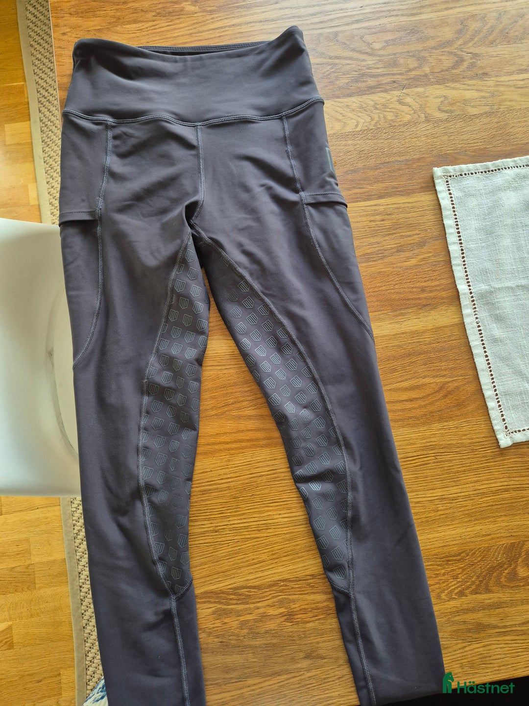 Ridbyxor ryttarutrustning till salu: Maya Delorez ridtajts till salu i fint skick!  i Göteborg - Annons 1