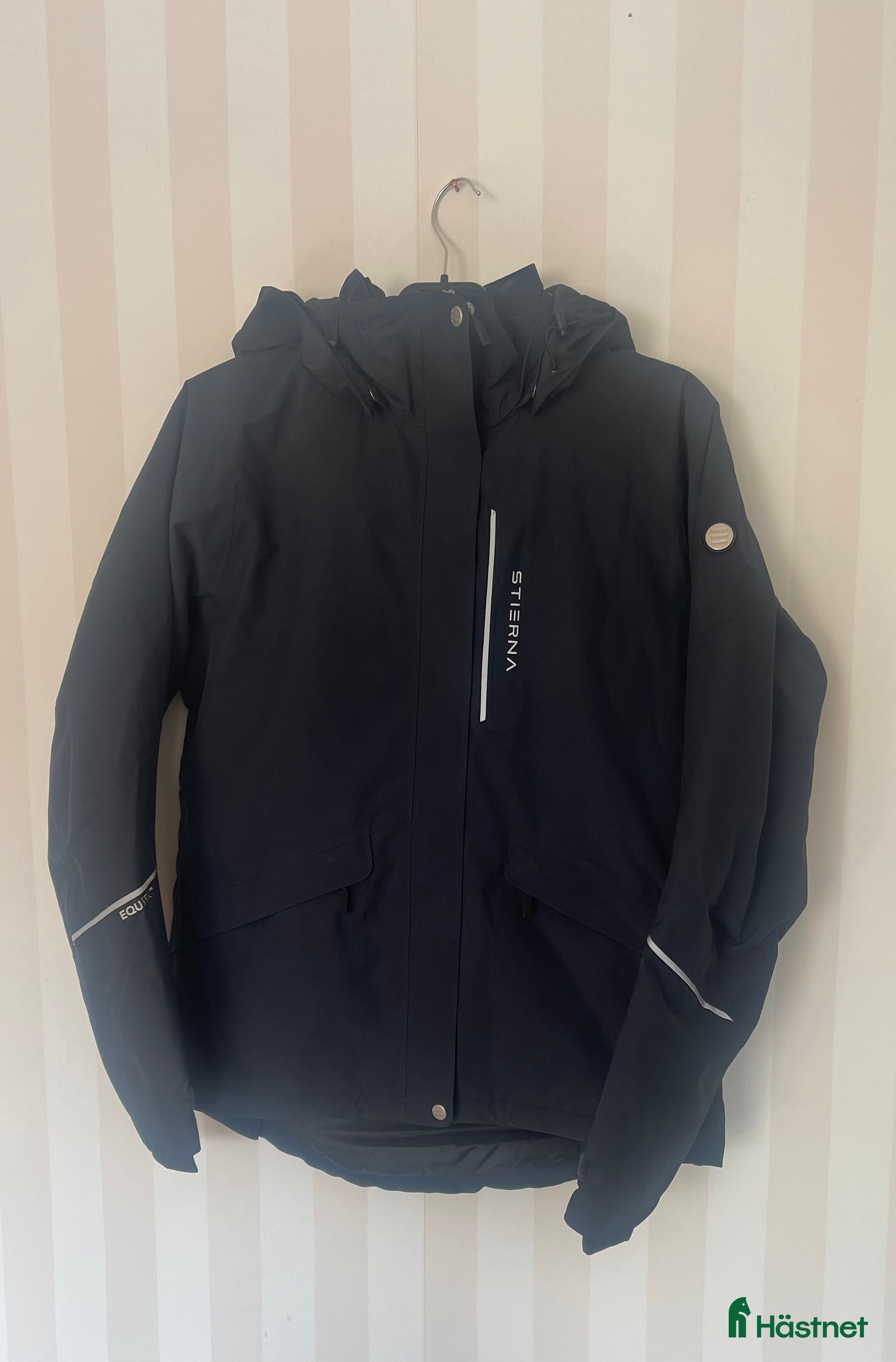 Jackor & Kavajer ryttarutrustning till salu: STIERNA VINTERJACKA  - Annons 4