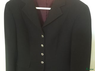 Jackor & Kavajer ryttarutrustning till salu: Pikeur Cavallo tävlingskavaj i Härryda - Annons 3