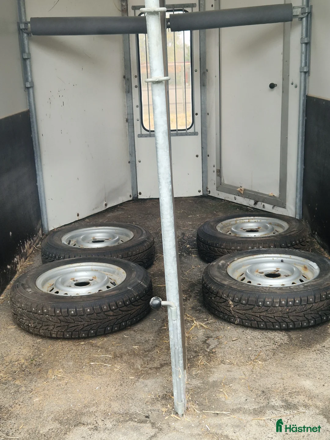 Hästtransporter  fordon & transport till salu: Boj Bravo i Knivsta - Annons 2