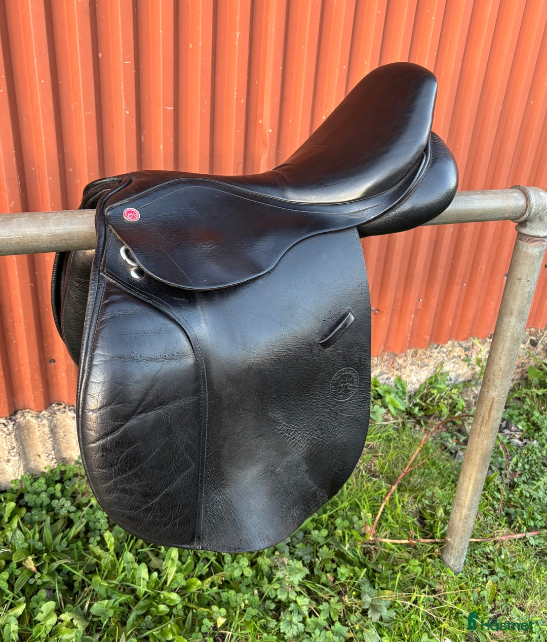 Sadlar hästutrustning till salu: Claridge House allround sadel 17” i Ödåkra - Annons 1