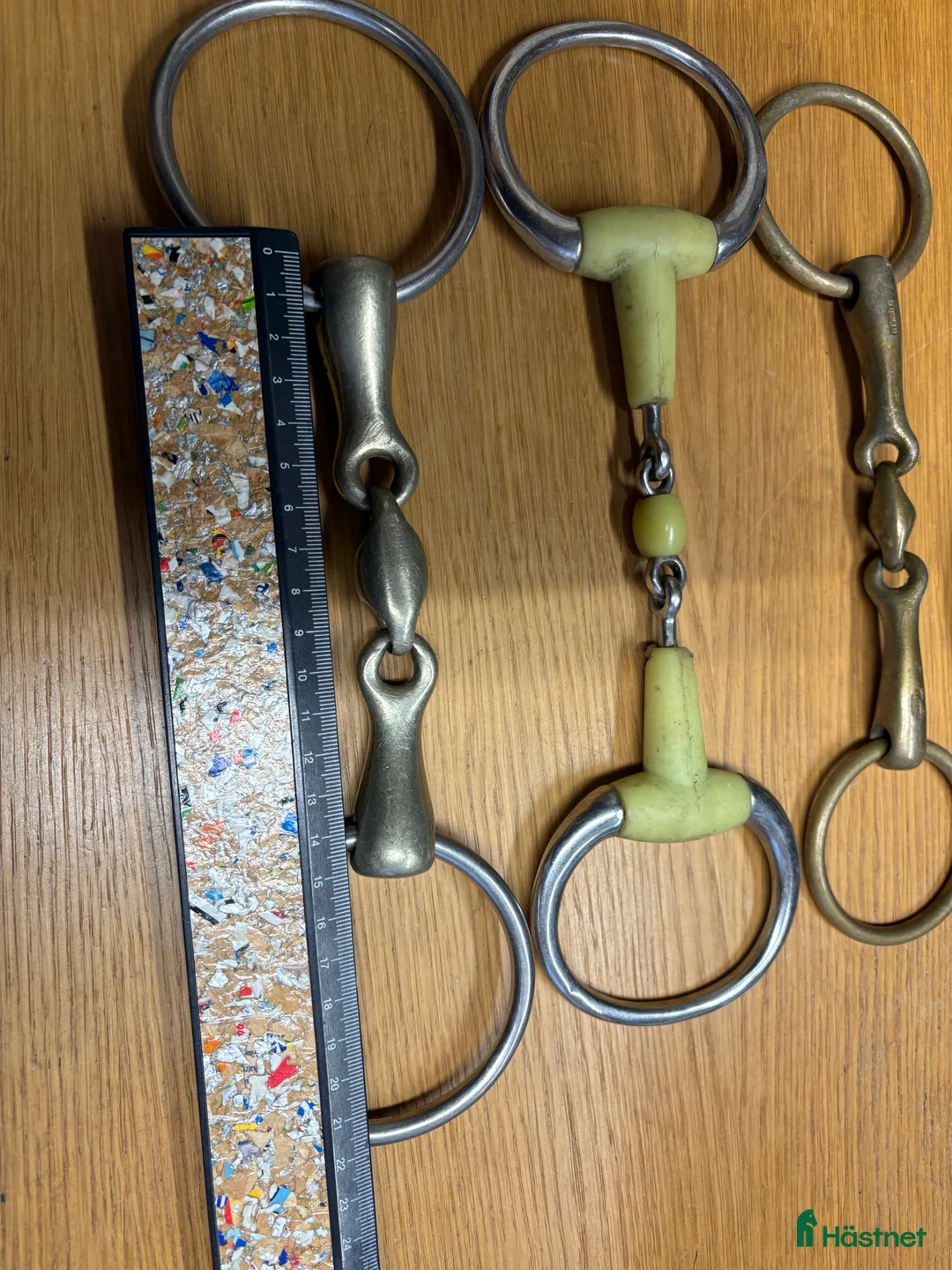 Bett hästutrustning till salu: 3 bett o 1par sporrar i Lagan - Annons 2