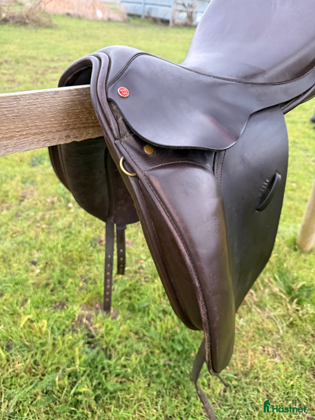 Sadlar hästutrustning till salu: Dressyrsadel ponny, Wellington 16” i Glemmingebro - Annons 2