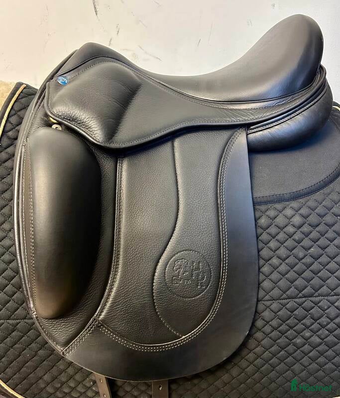 Sadlar hästutrustning HR Von i fint skick!  i Stallarholmen - Annons 17