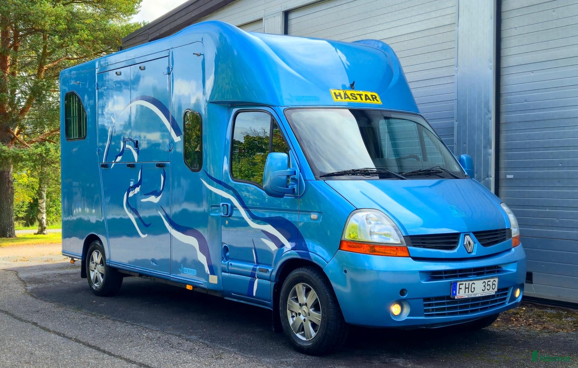 Hästlastbilar  fordon & transport till salu: Theault Morpheo 5-sitsig LÅGMILARE - Annons 5
