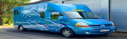Hästlastbilar  fordon & transport till salu: Theault Morpheo 5-sitsig LÅGMILARE - Annons 1