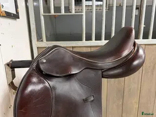 Sadlar hästutrustning Kemnevall Jumping harold sadel - Annons 1