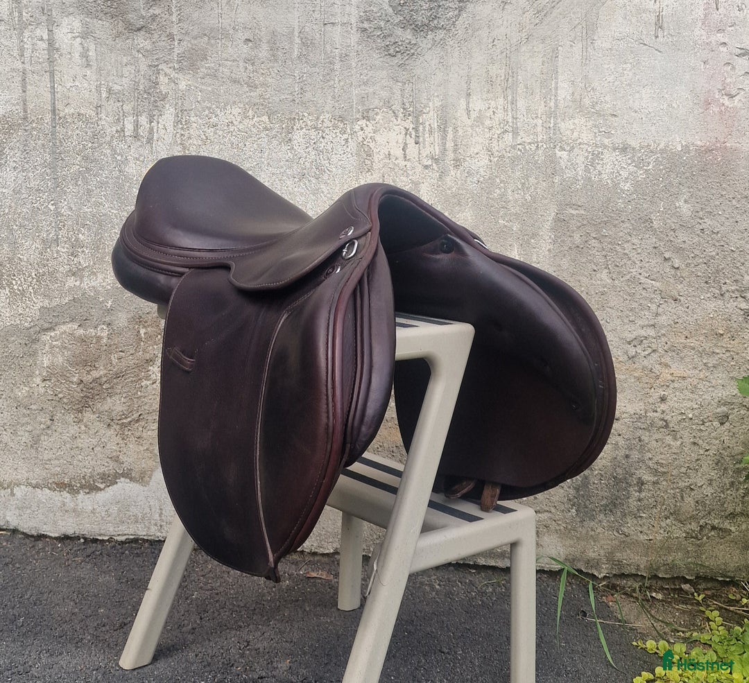 Sadlar hästutrustning till salu: Prestige Paris D i Matfors - Annons 4
