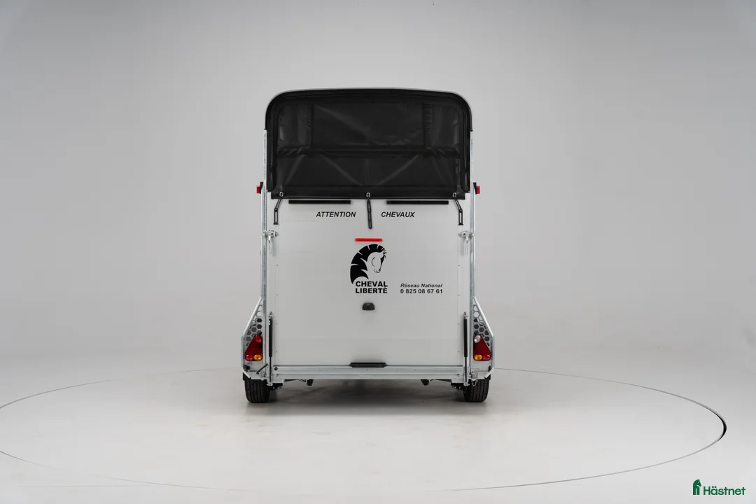 Hästtransporter  fordon & transport till salu: Cheval Liberté Touring Jumping - Annons 7