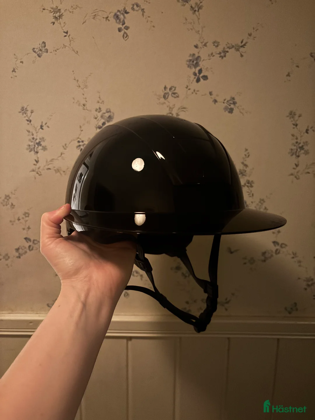 Hjälmar ryttarutrustning till salu: KASK Kooki  - Annons 1