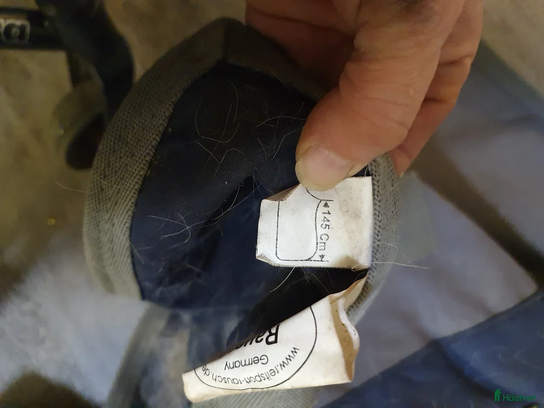 Täcken hästutrustning till salu: Begagnat vintertäcke  i Herrljunga - Annons 2