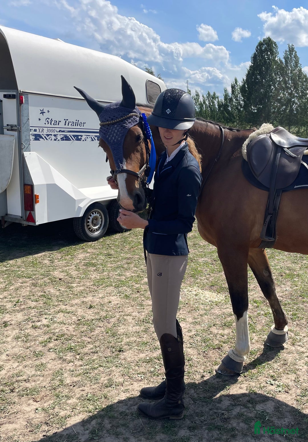 Galleribild {{count}}