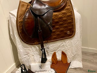 Sadlar hästutrustning till salu: Bruno Delgrange Partition i Mosby - Annons 1