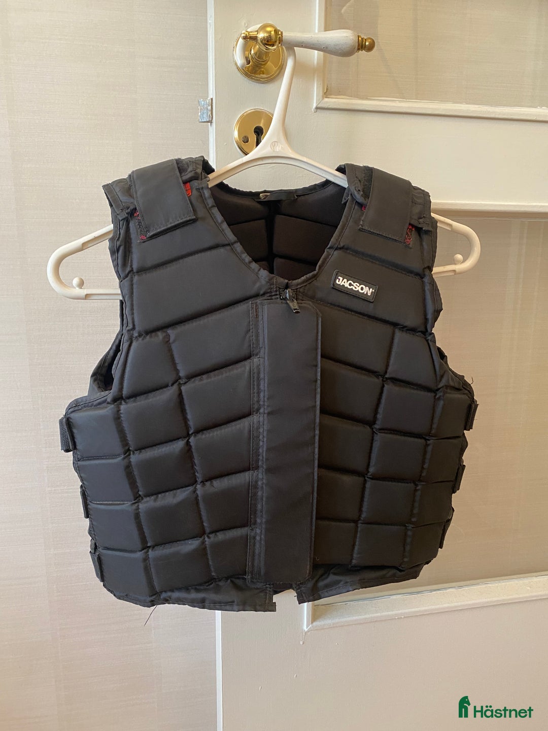 Säkerhetsvästar ryttarutrustning till salu: Jacson ridväst level 3 i Oxelösund - Annons 1