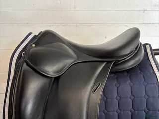 Sadlar hästutrustning Tre st Childeric i Nossebro - Annons 2