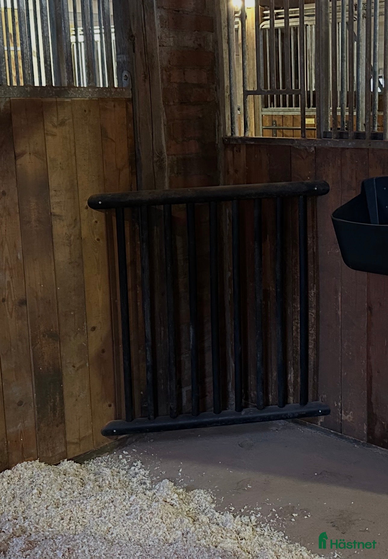 Stallinredning, stängsel & gård övrig utrustning till salu: Hippofeeder slowfeed-häckar i Kumla - Annons 15