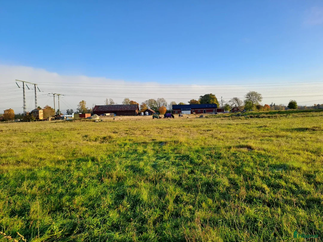  stallplats finnes: Lediga Stallplatser Önsta Stallet i Bro - Annons 9