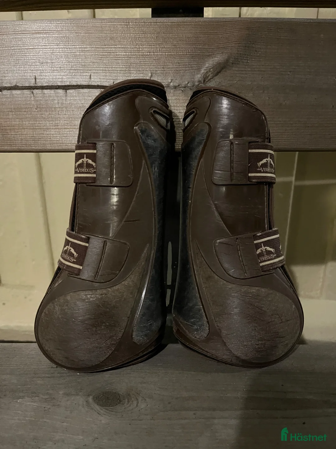 Benskydd hästutrustning till salu: Veredus benskydd - Annons 3