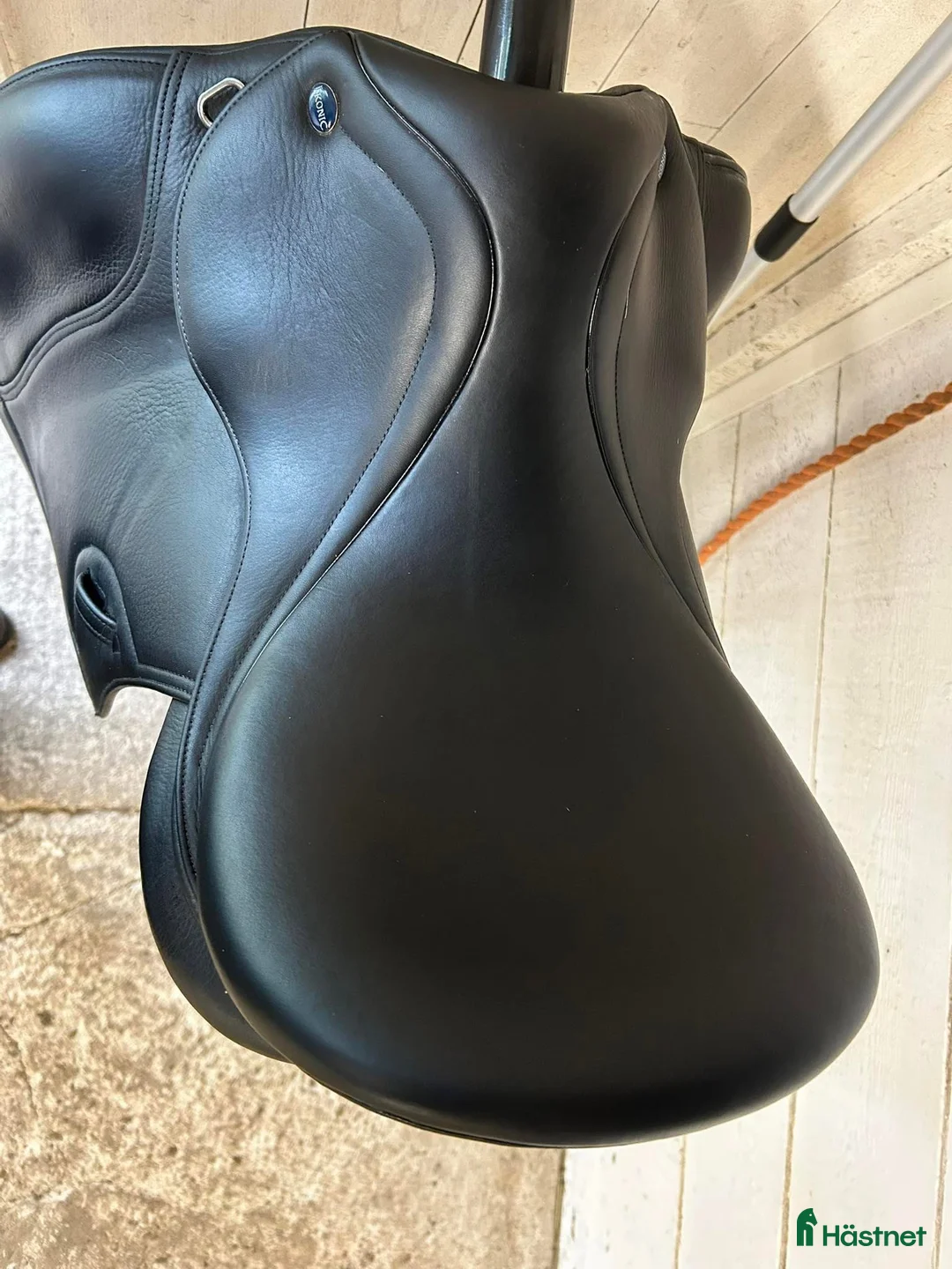 Sadlar hästutrustning till salu: Ikonic Ponny Light Hybrid 16” 2024 - Annons 2