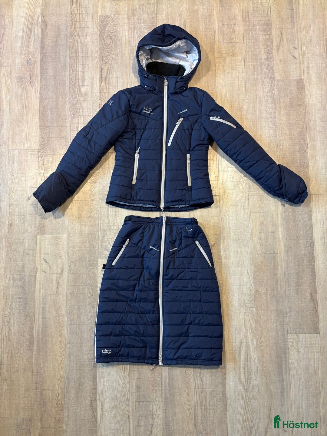 Jackor & Kavajer ryttarutrustning till salu: Uhip set jacka + ridkjol storlek 38 i Kungsbacka - Annons 1