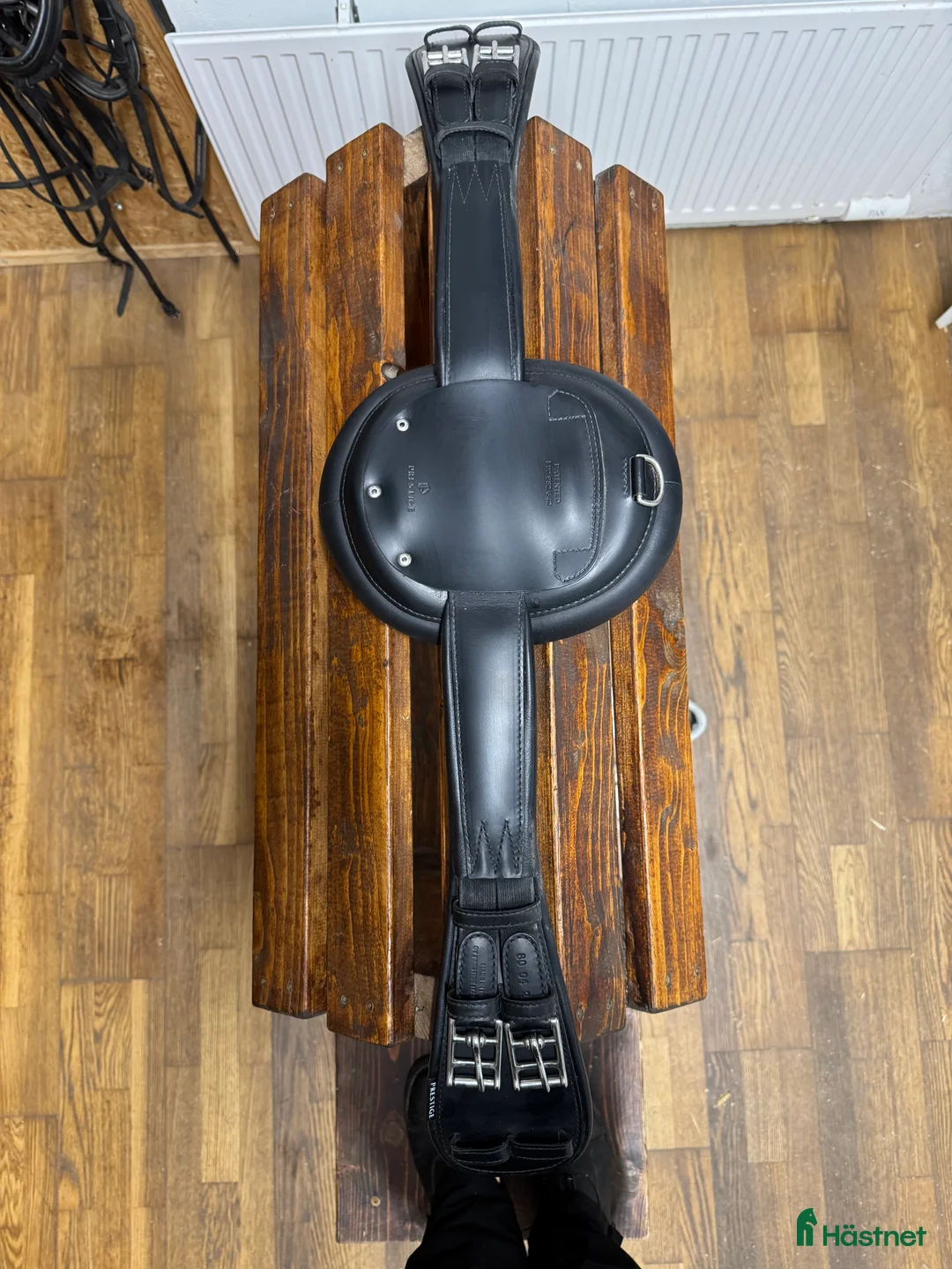 Sadeltillbehör hästutrustning till salu: Prestige RP dressyrgjord 80cm i Bjuv - Annons 1