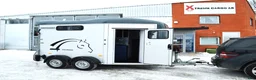 Hästtransporter  fordon & transport till salu: Cheval Touring Country 2023 Totalvikt 1900kg - Annons 4