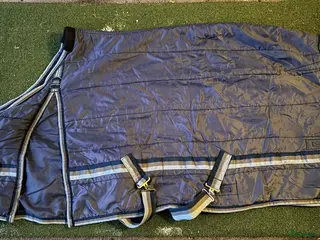 Täcken hästutrustning Stalltäcke/termoräcke i Norrtälje - Annons 12