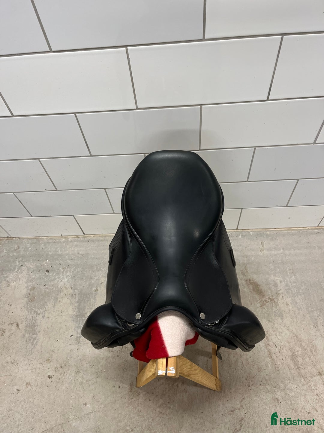 Sadlar hästutrustning till salu: ErgoX2 Trude i Nora - Annons 4