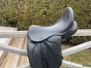 Sadlar hästutrustning Santa Cruz dressyr sadel - Annons 12