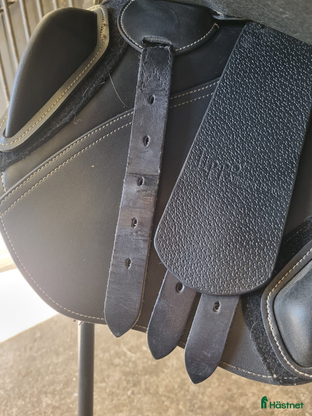Sadlar hästutrustning till salu: Lippo Allegria Brauo  i Istorp - Annons 8