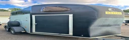 Hästtransporter  fordon & transport till salu: Mycket fin hästtransport med sadelkammare i Kungälv - Annons 8