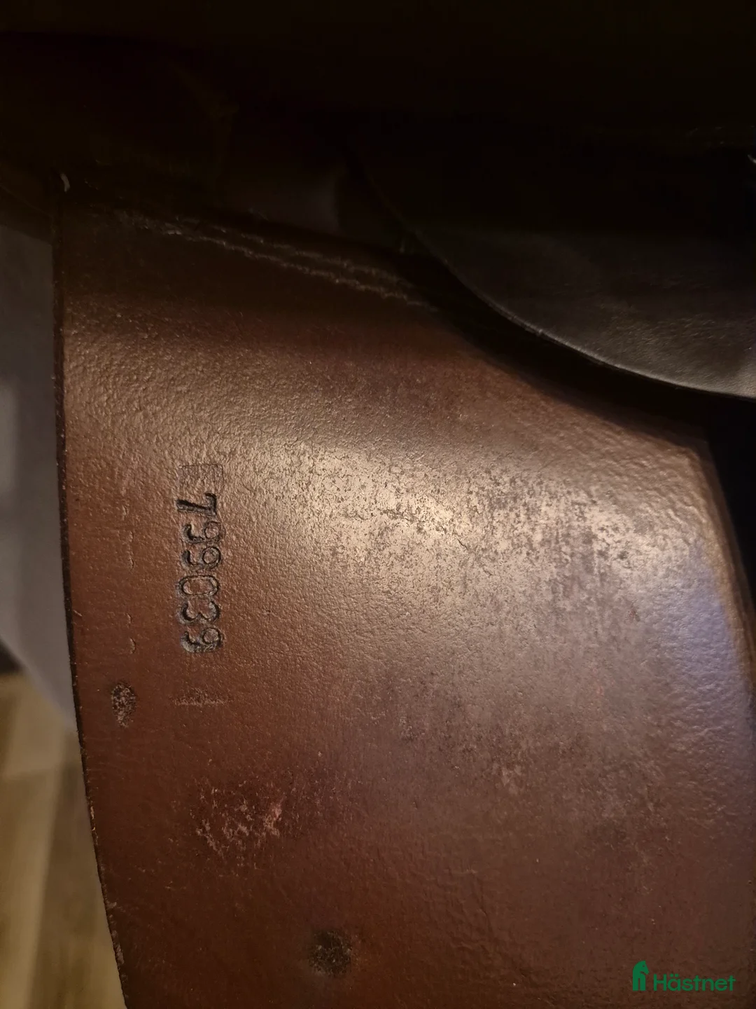 Sadlar hästutrustning till salu: Hubertus dressyrsadel  i Riala - Annons 4