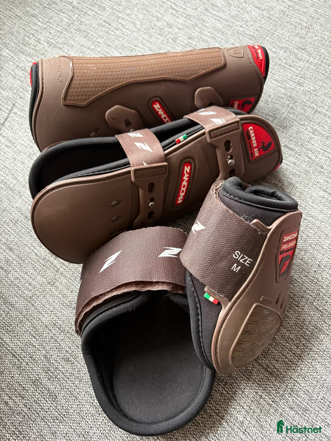 Benskydd hästutrustning till salu: Zandona benskydd  i Falkenberg - Annons 2