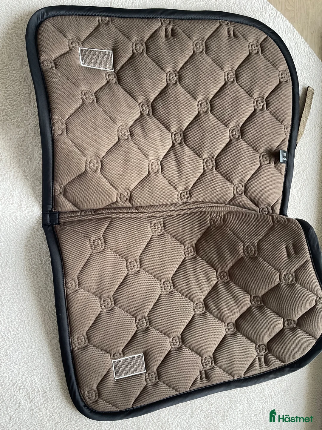 Schabrak & Vojlockar hästutrustning till salu: Se schabrak  - Annons 3