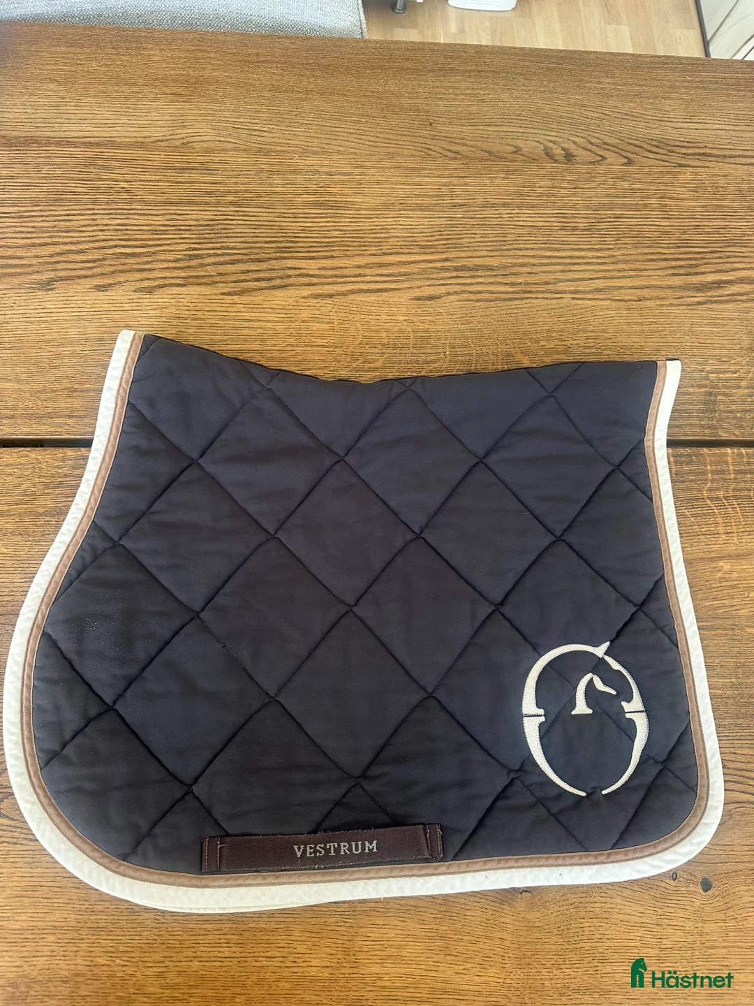 Schabrak & Vojlockar hästutrustning till salu: Schabrak Vestrum och Hippolyt i Malmö - Annons 1