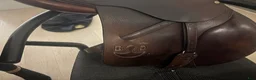 Sadlar hästutrustning till salu: Bruno Delgrange hoppsadel i Nybro - Annons 2