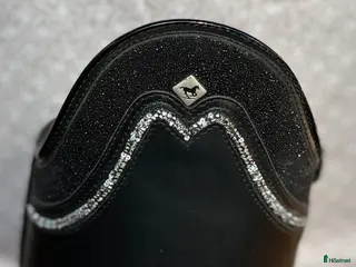 Ridstövlar ryttarutrustning till salu: Jätte fina DeNiro dressyrstövlar - Annons 1