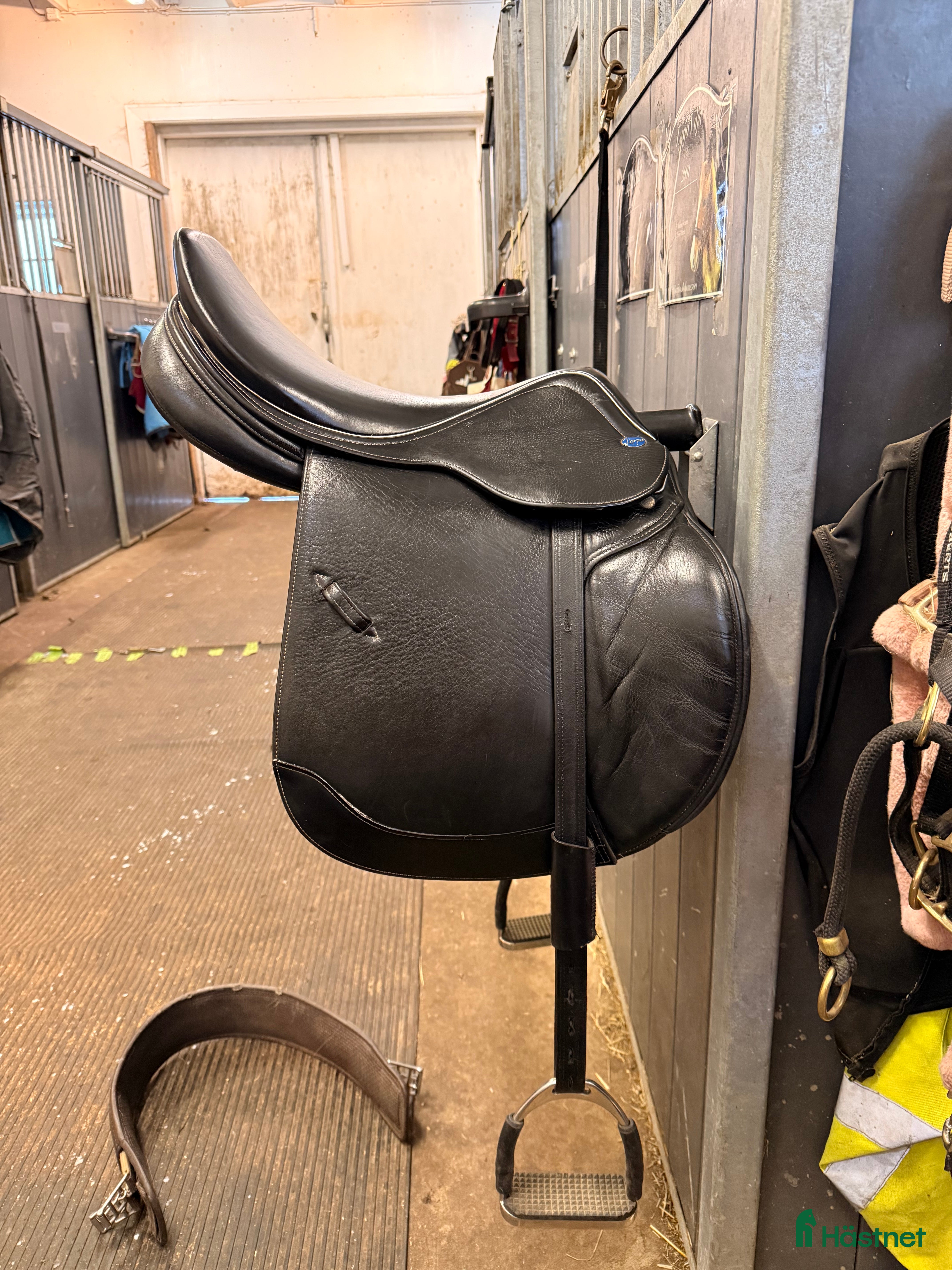 Sadlar hästutrustning Lippo Enzo  i Björnlunda - Annons 5