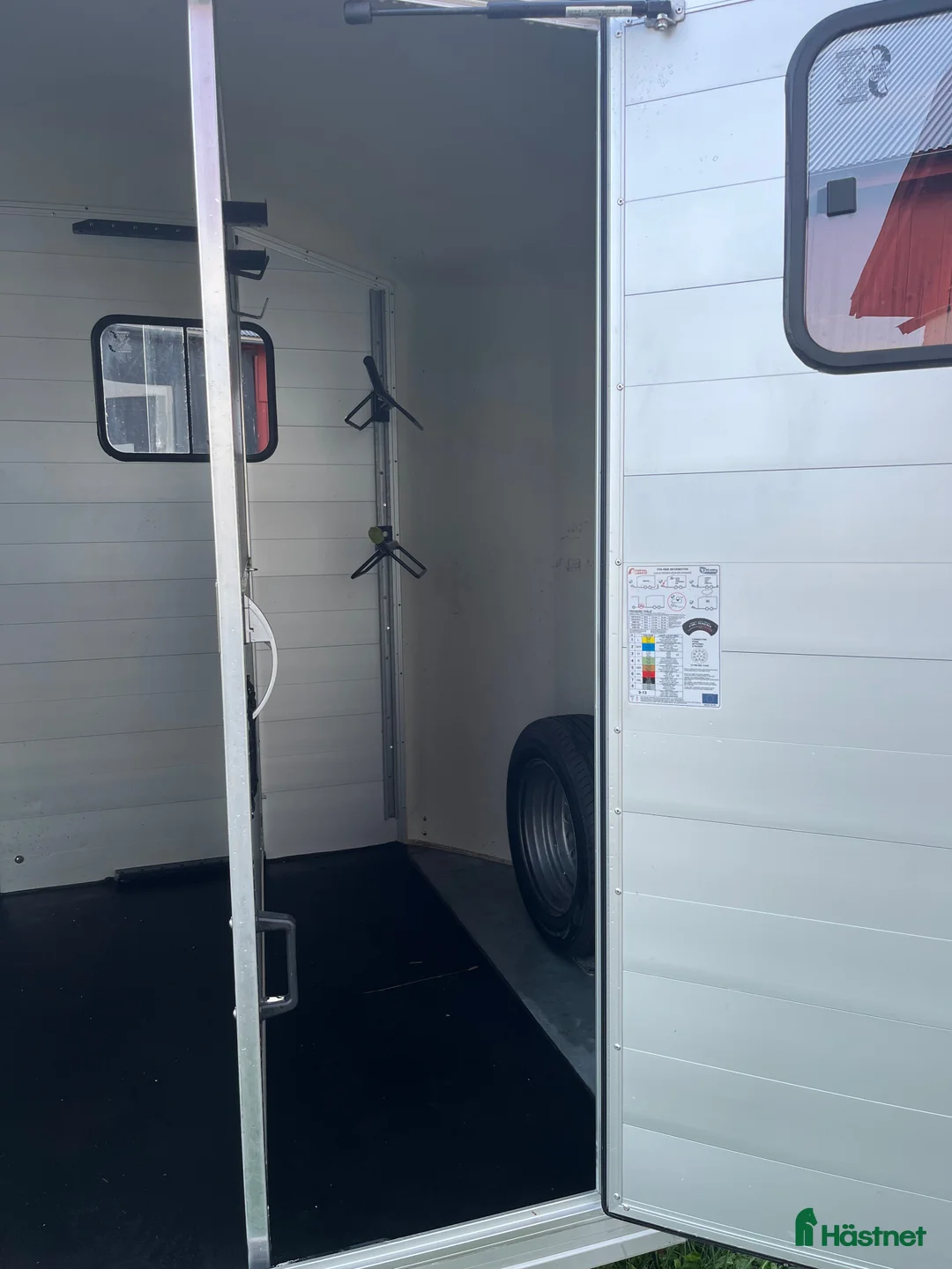 Hästtransporter  fordon & transport till salu: Cheval Multimax i toppskick - Annons 4