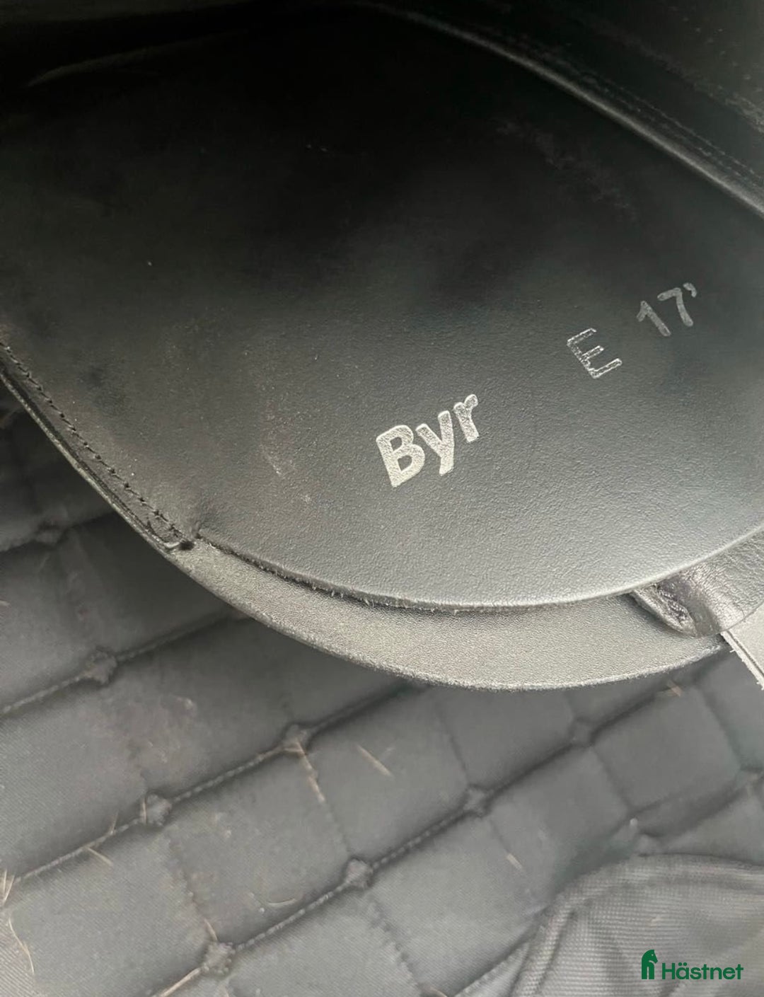 Sadlar hästutrustning till salu: Töltrider Byr 17” E-bom i Nynäshamn - Annons 5