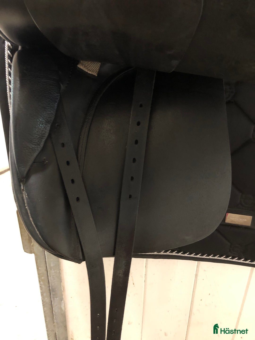 Sadlar hästutrustning till salu: Stübben Scandica i Runhällen - Annons 5