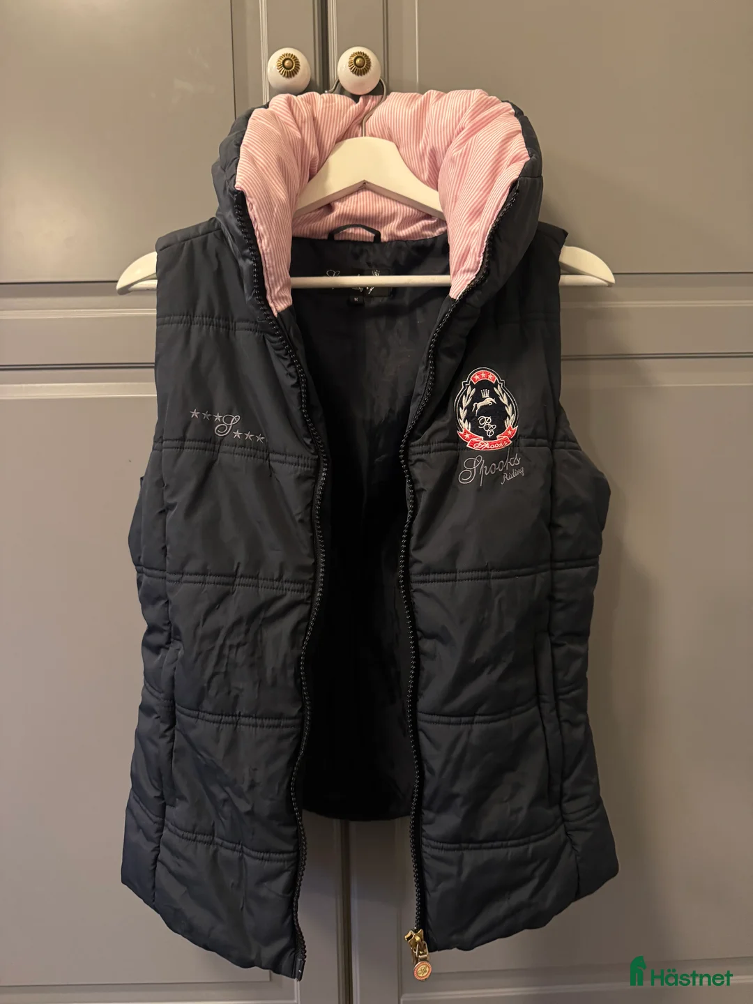 Övrigt Ridkläder ryttarutrustning till salu: Spooks väst marinblå i Emmaboda - Annons 6