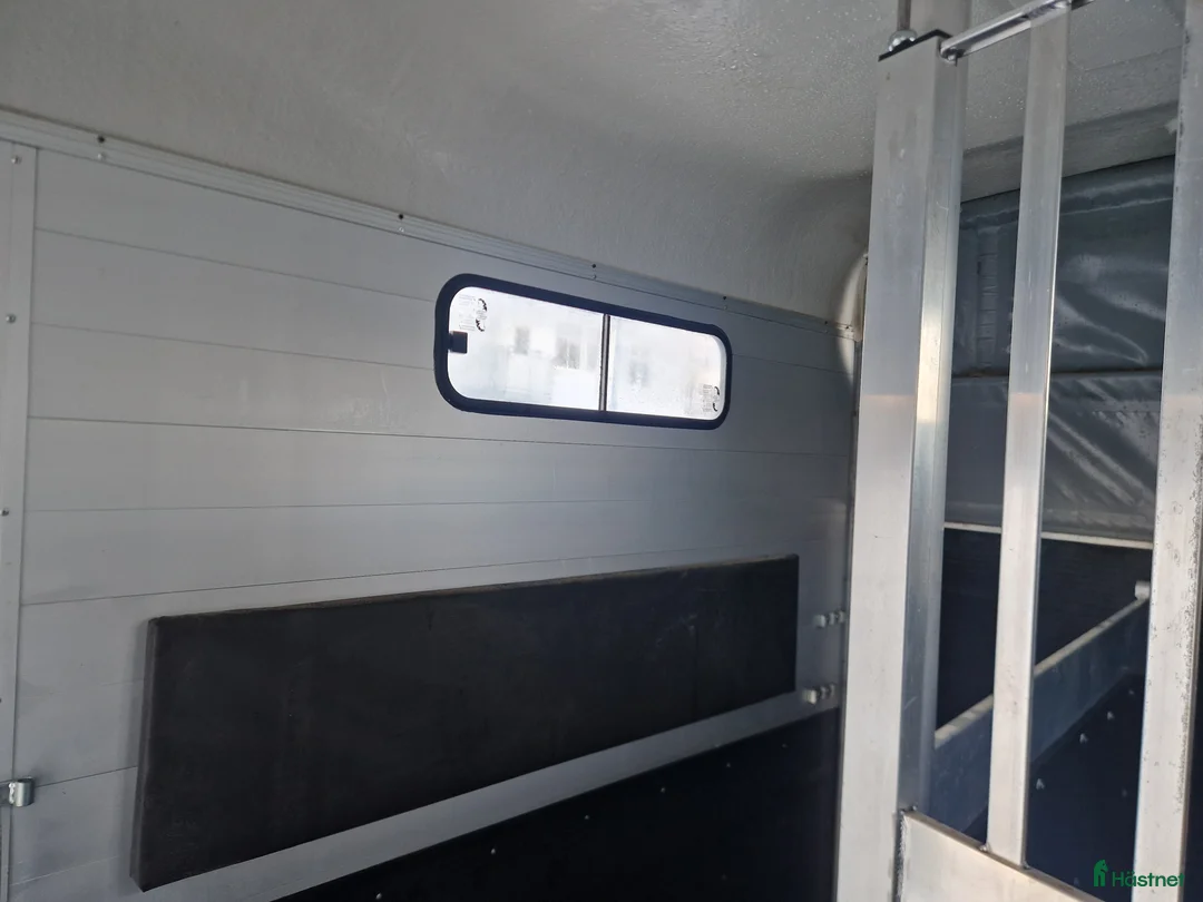 Hästtransporter  fordon & transport till salu: Fin premium aluminium underCheval Touring Country  - Annons 14