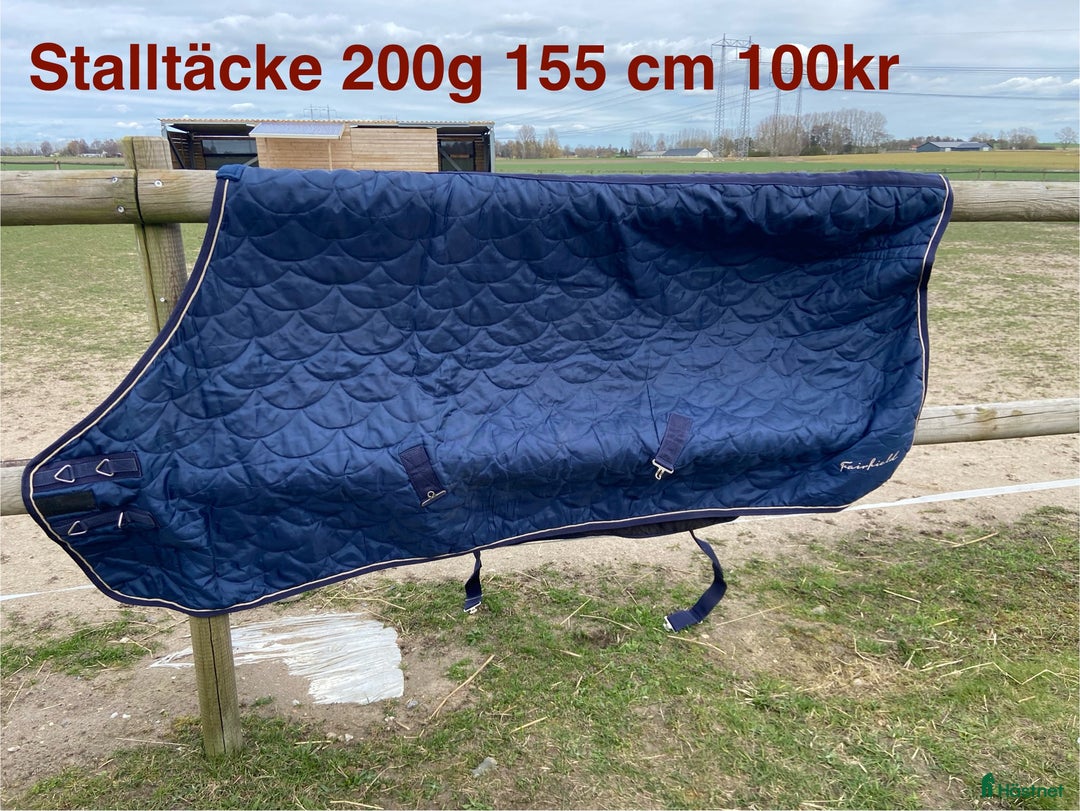 Täcken hästutrustning till salu: Täcken inför vintern i Dösjebro - Annons 3