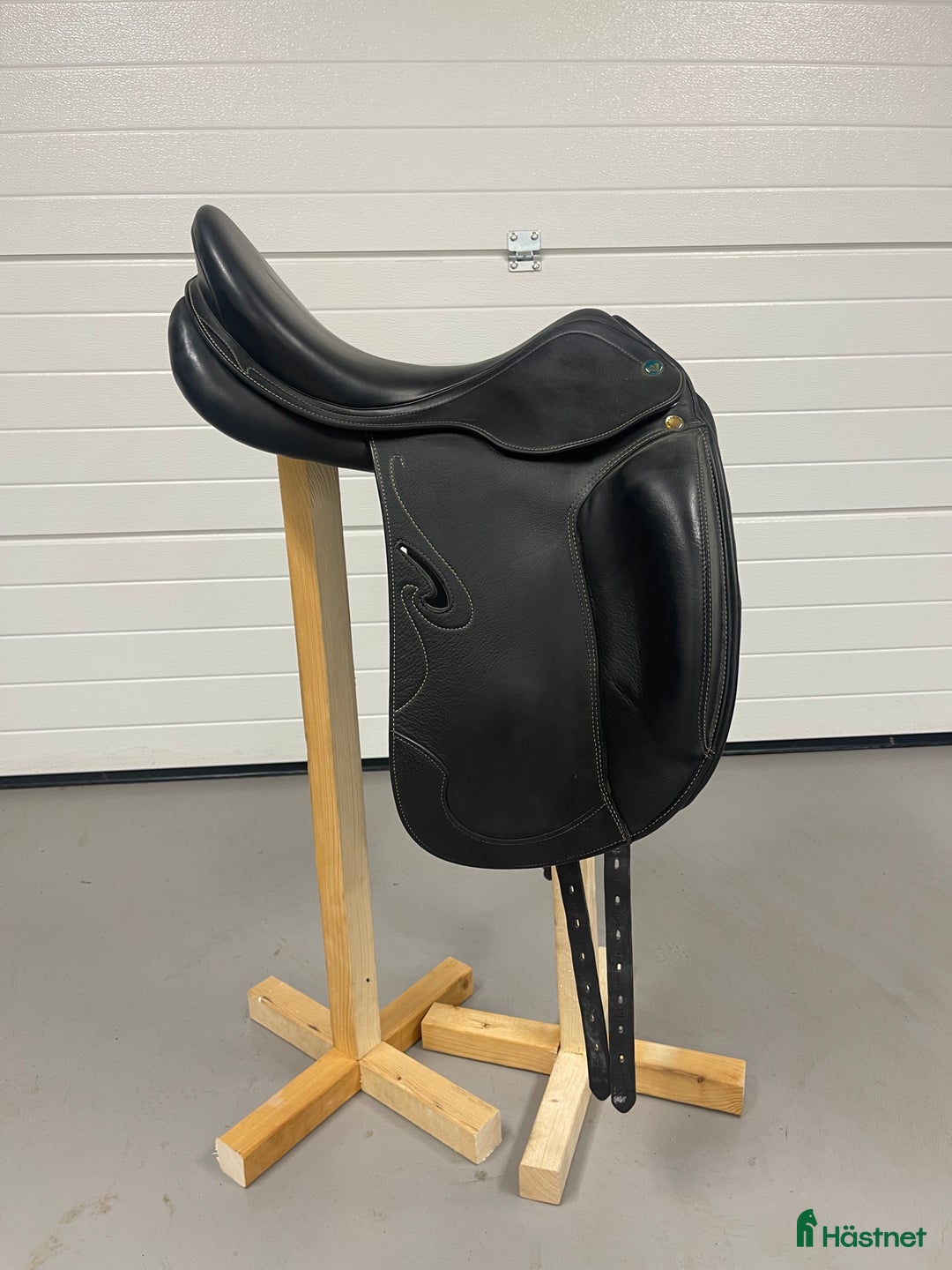 Sadlar hästutrustning till salu: Prestige Passion i Enköping - Annons 1