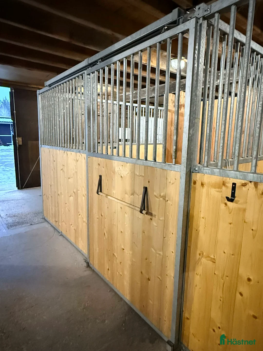 Stallinredning, stängsel & gård övrig utrustning till salu: Boxinredning i Vaxholm - Annons 2