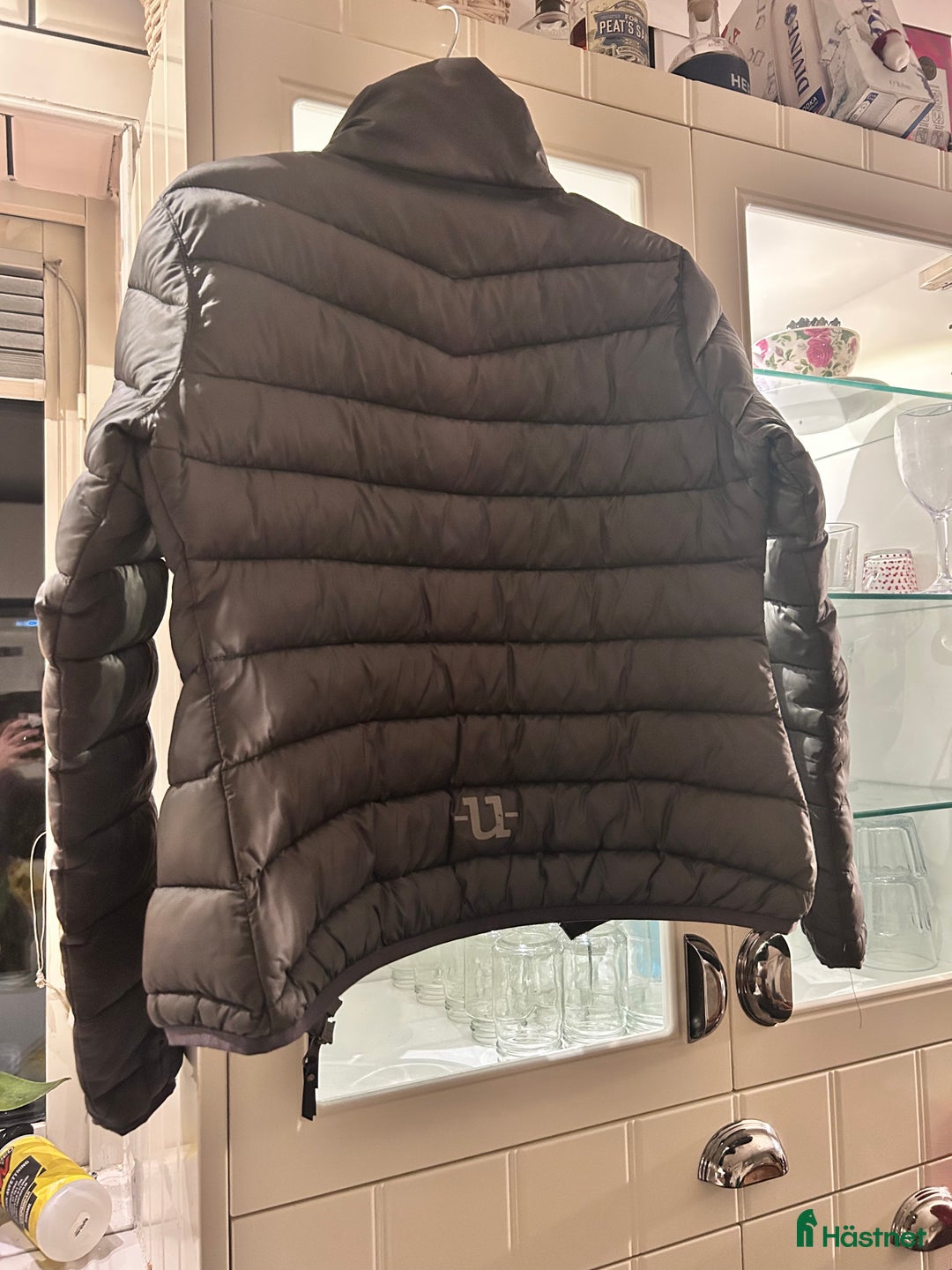 Jackor & Kavajer ryttarutrustning till salu: Lättare Uhipjacka i stl 160 i Torsås - Annons 2