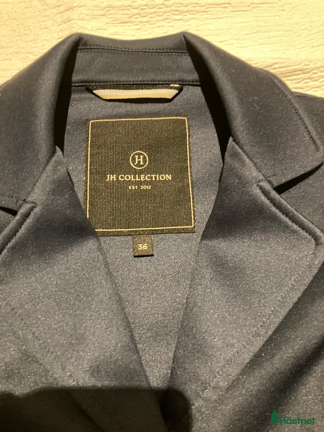 Jackor & Kavajer ryttarutrustning till salu: Marinblå tävlingskavaj  i Söderköping - Annons 3