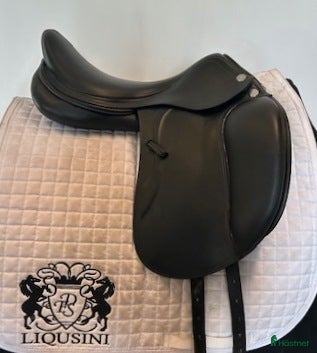 Sadlar hästutrustning till salu: Dressyrsadel Prestige Inspire 16" i Uppsala - Annons 24