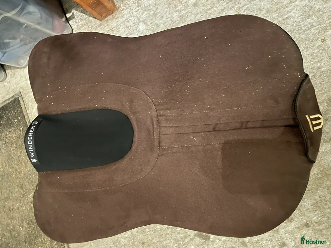 Sadeltillbehör hästutrustning till salu: Endast provad Winderen pad i Borlänge - Annons 2